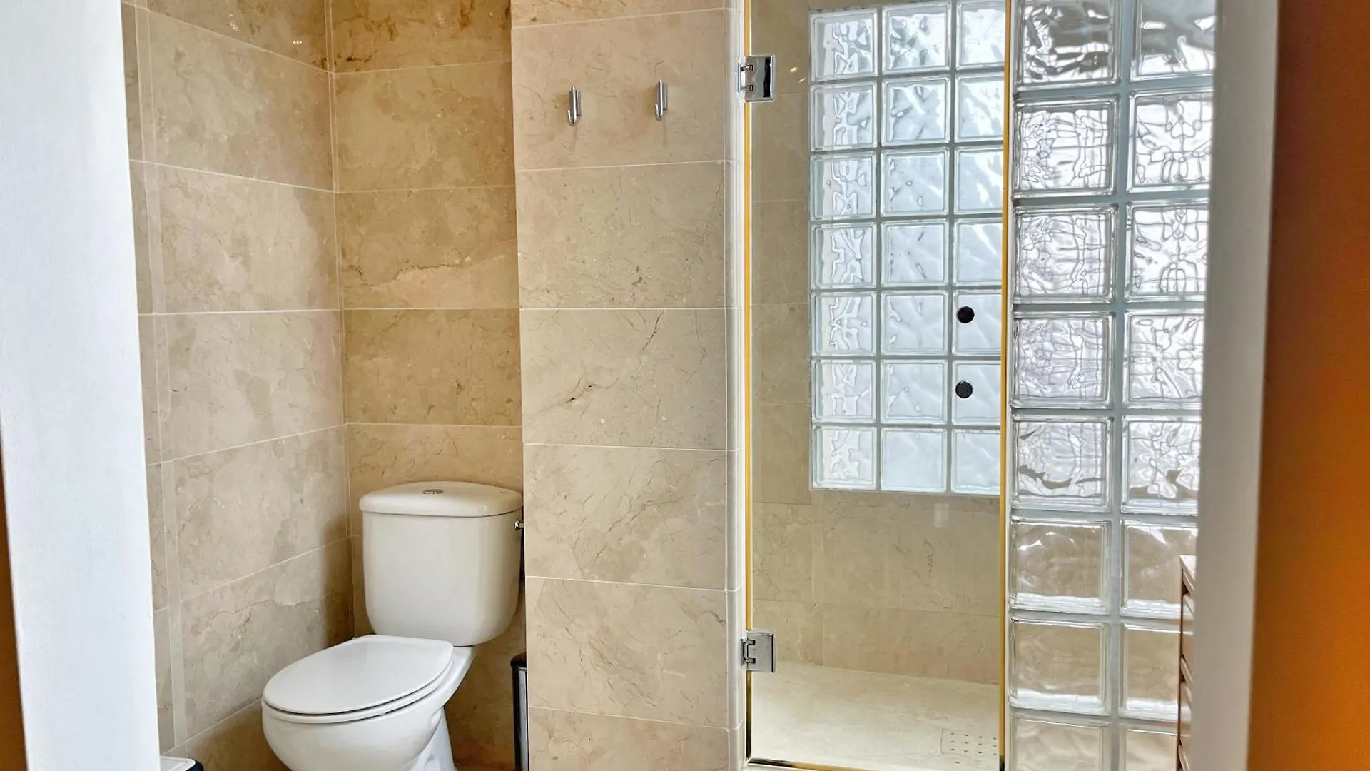 Ojen Penthouse Apartman